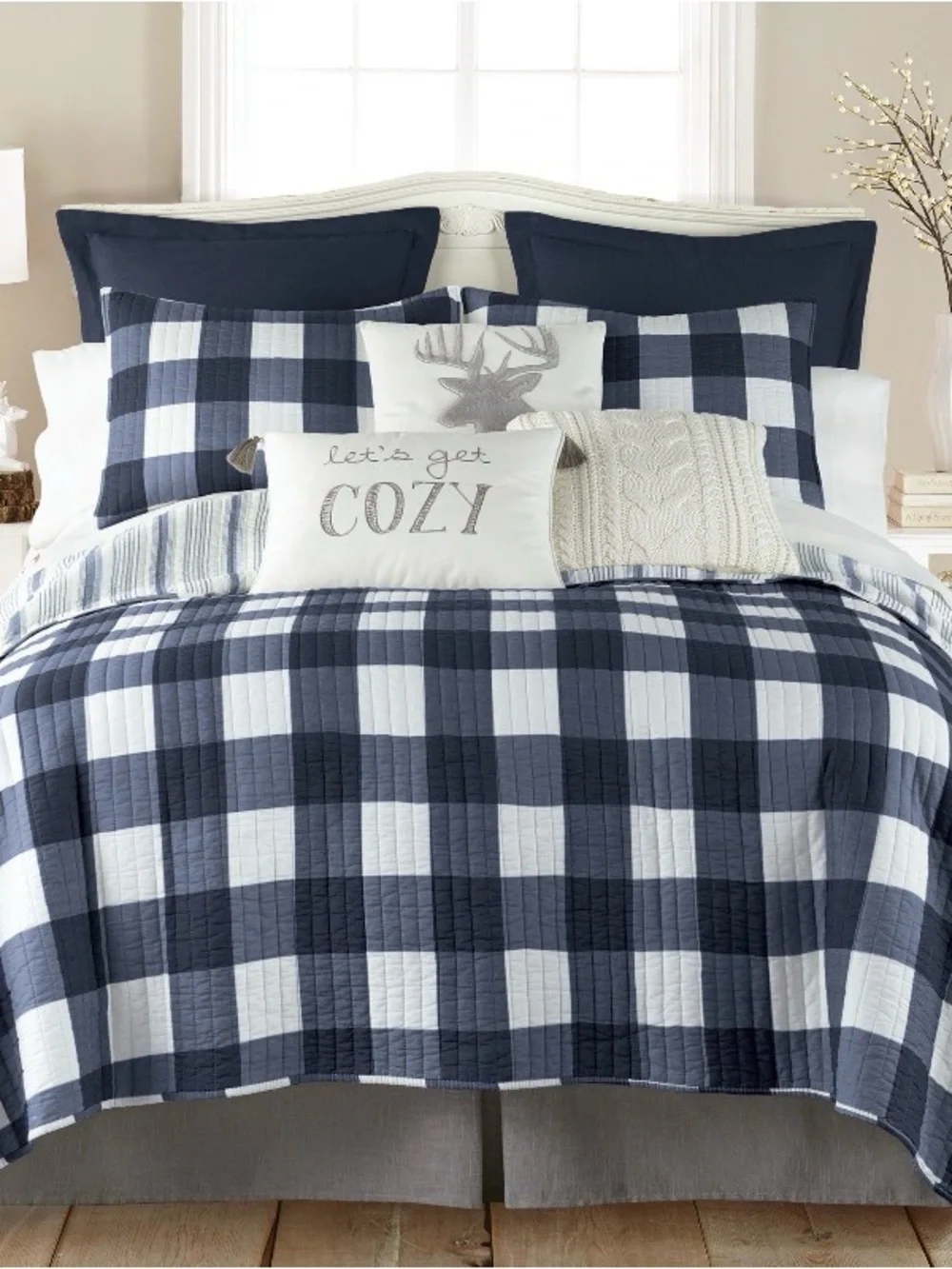 Levtex Camden King Quilt Set - Navy & White 106x92
